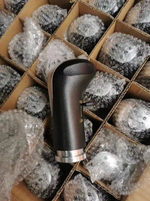 OEM WG9925240020 Sinotruk Howo トラックスペアパーツ ギアシフトレバー WG9700240015