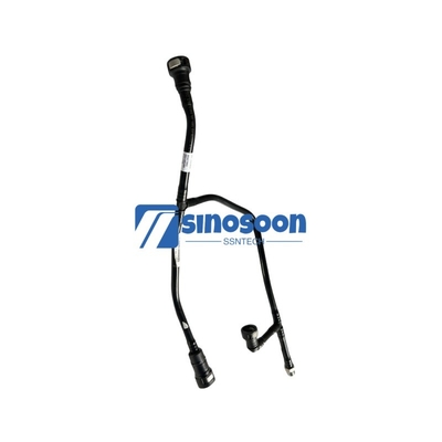 OE番号 200V12305-5300 シノトルクホウA7トラック用アクセサリー用燃料リターンパイプ MC11