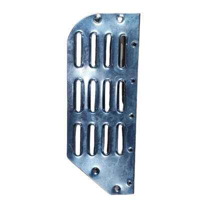 WG1642230109 Sinotruk Howo トラック用スペアパーツ用の左側防滑板標準部品