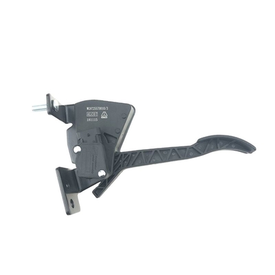 SINOTRUK HOWO A7 トラックを電子加速器ペダルWG9725570010/3でアップグレード