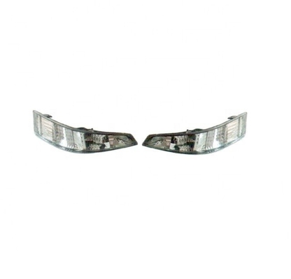 Shacman SINOTRUK HOWO A7 トラックパーツ フロントクリアランスランプ WG9925720004 交換/修理