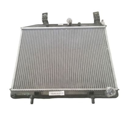 OE NO. L0130030044A0 フォトントラック用ラジエーター 部品交換/修理